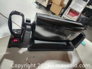 MaxSold Auction: Oster 7 minute grill - Upper Moreland Township (Pennsylvania, USA) SELLER MANAGED Charity/Fundraising Online Auction - Davisville Road