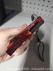 MaxSold Auction: Pair of digital camera - Upper Moreland Township (Pennsylvania, USA) SELLER MANAGED Charity/Fundraising Online Auction - Davisville Road