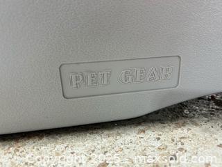 MaxSold Auction: Pet gear steps - Upper Moreland Township (Pennsylvania, USA) SELLER MANAGED Charity/Fundraising Online Auction - Davisville Road