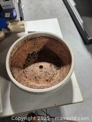 MaxSold Auction: Planter/flower pot - Upper Moreland Township (Pennsylvania, USA) SELLER MANAGED Charity/Fundraising Online Auction - Davisville Road