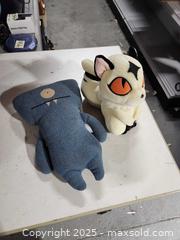 MaxSold Auction: Plush dolls - Upper Moreland Township (Pennsylvania, USA) SELLER MANAGED Charity/Fundraising Online Auction - Davisville Road