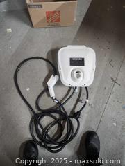 MaxSold Auction: Siemens ev charger - Upper Moreland Township (Pennsylvania, USA) SELLER MANAGED Charity/Fundraising Online Auction - Davisville Road