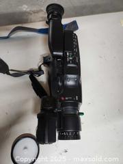 MaxSold Auction: Sony Handycam camcorder - Upper Moreland Township (Pennsylvania, USA) SELLER MANAGED Charity/Fundraising Online Auction - Davisville Road