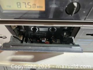 MaxSold Auction: Sony LBT-V10 component stereo system - Upper Moreland Township (Pennsylvania, USA) SELLER MANAGED Charity/Fundraising Online Auction - Davisville Road