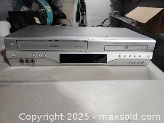 MaxSold Auction: Toshiba vcr/dvd combo unit - Upper Moreland Township (Pennsylvania, USA) SELLER MANAGED Charity/Fundraising Online Auction - Davisville Road