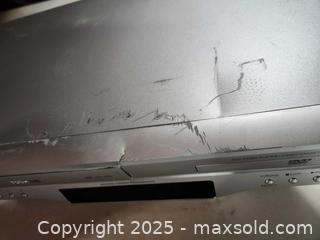 MaxSold Auction: Toshiba vcr/dvd combo unit - Upper Moreland Township (Pennsylvania, USA) SELLER MANAGED Charity/Fundraising Online Auction - Davisville Road