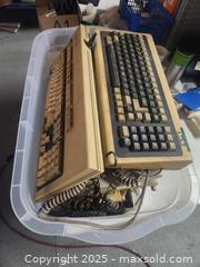 MaxSold Auction: Tote of vintage keyboards - Upper Moreland Township (Pennsylvania, USA) SELLER MANAGED Charity/Fundraising Online Auction - Davisville Road