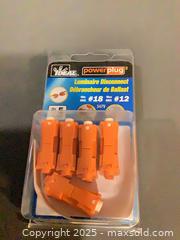 MaxSold Auction: IDEAL Luminaire Disconnect / Ballast Disconnect 347V — 5-Pack - Ottawa (Ontario, Canada) SELLER MANAGED Downsizing Online Auction - Oaklawn Crescent