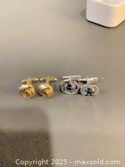 MaxSold Auction: Two Pairs Cufflinks — Gold-Tone &#38; Silver-Tone - Ottawa (Ontario, Canada) SELLER MANAGED Downsizing Online Auction - Oaklawn Crescent