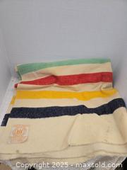 MaxSold Auction: Hudson&#39;s Bay 100% Wool Point Blanket Cream Multi-Stripe - Toronto (Ontario, Canada) PARTNER MANAGED Downsizing Online Auction - Research Road (STORAGE)