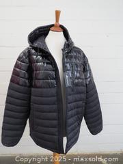 MaxSold Auction: Moose Knuckles Ropper Puffer Hooded Jacket Men&#39;s XL Black - Toronto (Ontario, Canada) PARTNER MANAGED Downsizing Online Auction - Research Road (STORAGE)