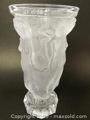 MaxSold Auction: René Lalique (attributed) Art Deco Molded Glass Vase - Toronto (Ontario, Canada) PARTNER MANAGED Downsizing Online Auction - Research Road (STORAGE)