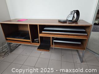 MaxSold Auction: Bang &#38; Olufsen Stereo Console / Media Cabinet with Components - Toronto (Ontario, Canada) PARTNER MANAGED Downsizing Online Auction - Research Road (STORAGE)