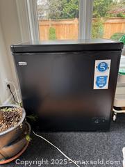 MaxSold Auction: Danby 5.5 cu ft Freezer - Toronto (Ontario, Canada) SELLER MANAGED Moving Online Auction - Chipstead