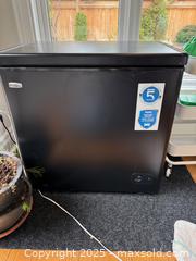 MaxSold Auction: Danby 5.5 cu ft Freezer - Toronto (Ontario, Canada) SELLER MANAGED Moving Online Auction - Chipstead