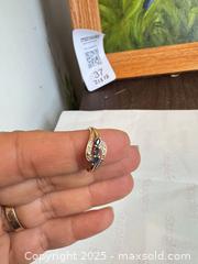 MaxSold Auction: 18 k gold ring  - Mississauga (Ontario, Canada) PARTNER MANAGED Downsizing Online Auction -  Sawmill Valley Drive