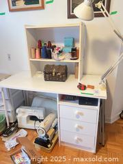 MaxSold Auction: 2 piece Desk - Mississauga (Ontario, Canada) PARTNER MANAGED Downsizing Online Auction -  Sawmill Valley Drive