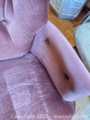 MaxSold Auction: Rolling Arm chair  - Mississauga (Ontario, Canada) PARTNER MANAGED Downsizing Online Auction -  Sawmill Valley Drive