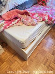 MaxSold Auction: Single bed and bedding  - Mississauga (Ontario, Canada) PARTNER MANAGED Downsizing Online Auction -  Sawmill Valley Drive