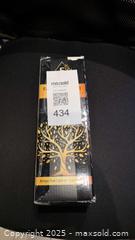 MaxSold Auction: 7 Crystal Tree of Life 7 Chakra Healing Crystal Trees - Handmade Bonsai & Pyramid - Toronto (Ontario, Canada) SELLER MANAGED Reseller Online Auction - Curity Avenue