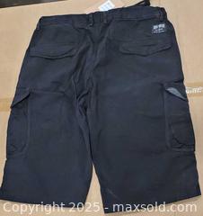 MaxSold Auction: Addi Geller Men's Cargo Shorts Waist 32 Black - Toronto (Ontario, Canada) SELLER MANAGED Reseller Online Auction - Curity Avenue
