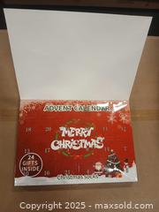 MaxSold Auction: Advent Calendar Set: 24 Gift Christmas Holiday Socks US 6-9 - Toronto (Ontario, Canada) SELLER MANAGED Reseller Online Auction - Curity Avenue
