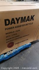 MaxSold Auction: Daymak Paris Deluxe - 500W 48V Low-Step E-Bike w/Pedal Assist - Orange - (See description & pics) (164) - Toronto (Ontario, Canada) SELLER MANAGED Reseller Online Auction - Curity Avenue