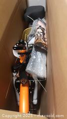 MaxSold Auction: Daymak Paris Deluxe - 500W 48V Low-Step E-Bike w/Pedal Assist - Orange - (See description & pics) (187) - Toronto (Ontario, Canada) SELLER MANAGED Reseller Online Auction - Curity Avenue