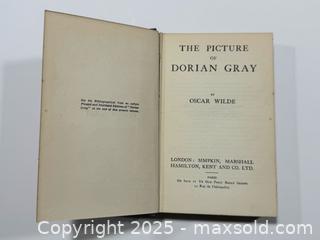 MaxSold Auction: Antique Hardback Edition of The Picture of Dorian Gray by Oscar Wilde Book  - Toronto (Ontario, Canada) PARTNER MANAGED Estate Sale Online Auction - Merton Street