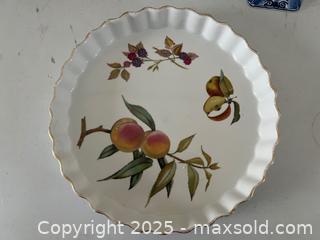 MaxSold Auction: Assorted Kitchen Decor Lot - Toronto (Ontario, Canada) PARTNER MANAGED Estate Sale Online Auction - Merton Street