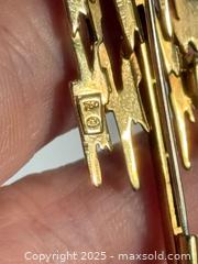 MaxSold Auction: Brutalist 18K Gold + Pink Sapphire Brooch with Appraisal  - Toronto (Ontario, Canada) PARTNER MANAGED Estate Sale Online Auction - Merton Street