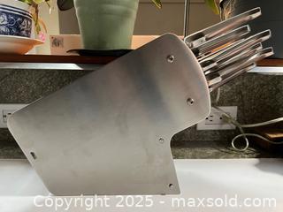 MaxSold Auction: Füri Kitchen Cutting Utensil Set + Stainless Steel Block  - Toronto (Ontario, Canada) PARTNER MANAGED Estate Sale Online Auction - Merton Street