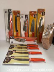 MaxSold Auction: Füri Rachel Ray cutting utensil Set BNIB x10  - Toronto (Ontario, Canada) PARTNER MANAGED Estate Sale Online Auction - Merton Street