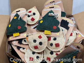 MaxSold Auction: Large BNIB Christmas Themed Natural Eco Friendly Loofah Kitchen Scrubber Lot BNIB - Toronto (Ontario, Canada) PARTNER MANAGED Estate Sale Online Auction - Merton Street