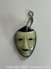 MaxSold Auction: Large Vintage Costume Jewelry Lot - Toronto (Ontario, Canada) PARTNER MANAGED Estate Sale Online Auction - Merton Street