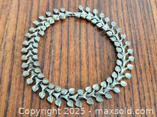 MaxSold Auction: MCM Anton Michelsen Vintage Danish Sterling Silver Articulated Necklace  - Toronto (Ontario, Canada) PARTNER MANAGED Estate Sale Online Auction - Merton Street
