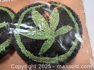 MaxSold Auction: Pot Cannabis Leaf Kitchen Scrubber + Loofah BNIB - Toronto (Ontario, Canada) PARTNER MANAGED Estate Sale Online Auction - Merton Street