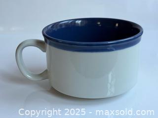 MaxSold Auction: Set of Five Ceramic Otogiri Cat On Windowsill with Geraniums Soup Bowls or Mugs - Toronto (Ontario, Canada) PARTNER MANAGED Estate Sale Online Auction - Merton Street