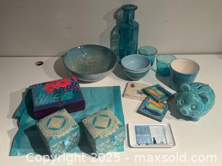 MaxSold Auction: Turquoise Home Decor Lot - Toronto (Ontario, Canada) PARTNER MANAGED Estate Sale Online Auction - Merton Street