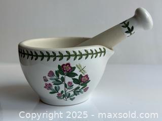 MaxSold Auction: Vintage Portmeirion Pottery Botanic Garden Pestle + Mortar Set - Toronto (Ontario, Canada) PARTNER MANAGED Estate Sale Online Auction - Merton Street