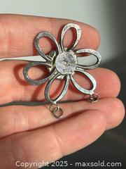 MaxSold Auction: Vintage Rafael Sterling Silver Flower Pendant  - Toronto (Ontario, Canada) PARTNER MANAGED Estate Sale Online Auction - Merton Street