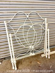 MaxSold Auction: Twin White Painted Metal Headboard and Footboard Set - Garden City (Georgia, USA) SELLER MANAGED Downsizing Online Auction - Bryce Industrial Drive