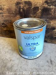 MaxSold Auction: Valspar Ultra Interior Semi-Gloss Paint 31 fl oz - Garden City (Georgia, USA) SELLER MANAGED Downsizing Online Auction - Bryce Industrial Drive