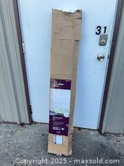 MaxSold Auction: White Faux-Wood Horizontal Mini Blinds 60–90 in Set - Garden City (Georgia, USA) SELLER MANAGED Downsizing Online Auction - Bryce Industrial Drive