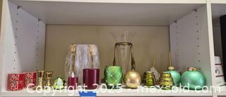 MaxSold Auction: Assorted Christmas Home Decor Lot - Lakeland (Florida, USA) PARTNER MANAGED Estate Sale Online Auction - Canyon Lake Point