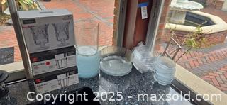 MaxSold Auction: Assorted Glassware — Rock Bar Glasses, Vases &#38; Bowls - Lakeland (Florida, USA) PARTNER MANAGED Estate Sale Online Auction - Canyon Lake Point