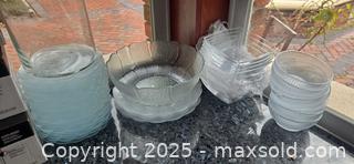 MaxSold Auction: Assorted Glassware — Rock Bar Glasses, Vases &#38; Bowls - Lakeland (Florida, USA) PARTNER MANAGED Estate Sale Online Auction - Canyon Lake Point