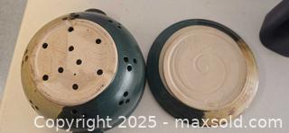 MaxSold Auction: Assorted Handmade Pottery & Stoneware Lot, 11 Pieces - Lakeland (Florida, USA) PARTNER MANAGED Estate Sale Online Auction - Canyon Lake Point