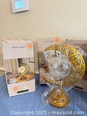 MaxSold Auction: Decorative Table Lamps (Mixed Styles) - Lakeland (Florida, USA) PARTNER MANAGED Estate Sale Online Auction - Canyon Lake Point