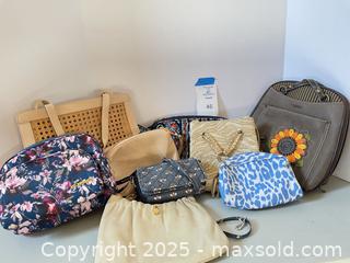 MaxSold Auction: Ladies Handbags, Pouches and Small Backpack - Lakeland (Florida, USA) PARTNER MANAGED Estate Sale Online Auction - Canyon Lake Point